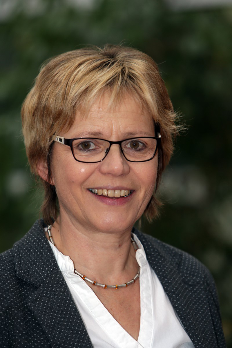 Elisabeth Salzburg-Reymann Päd. Geschäftsführung Elisabeth Salzburg-Reymann Päd. Geschäftsführung